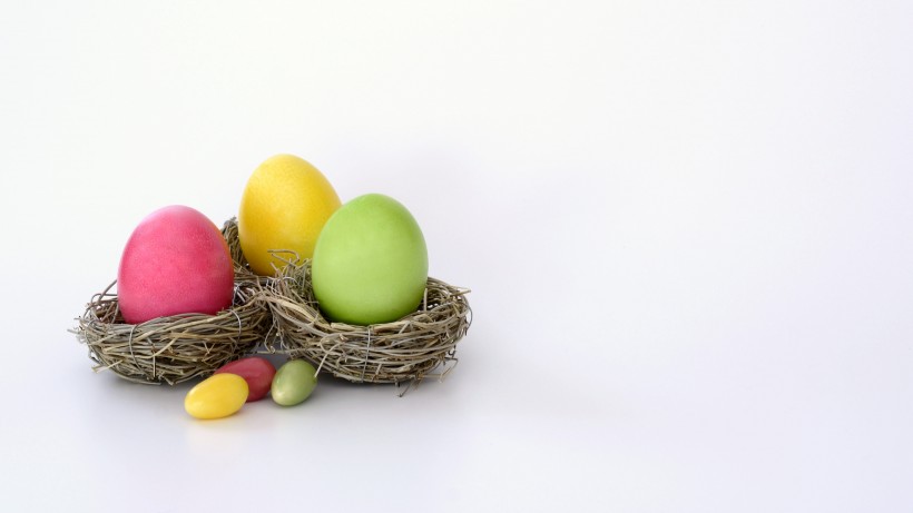 颜色丰富多样多彩的的复活节彩蛋创意可爱图片