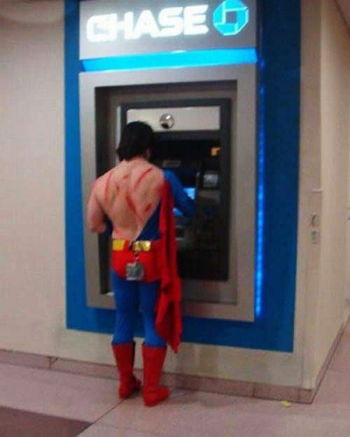 超人也没钱花