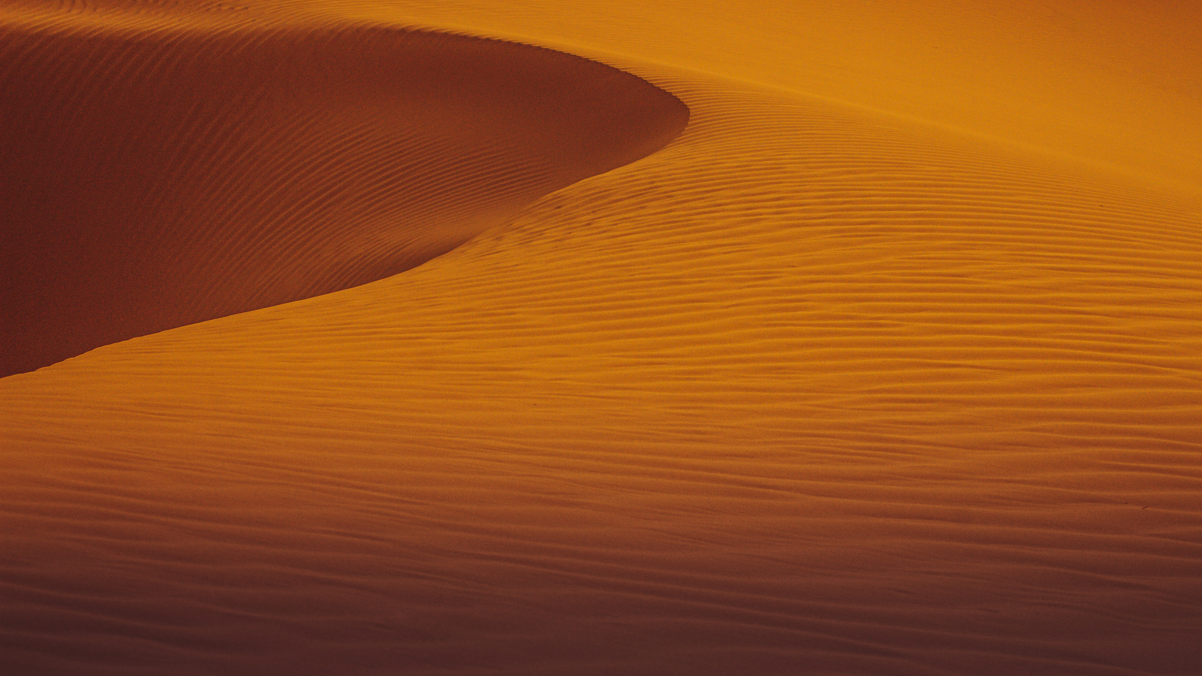 没有生机却又如此美丽，超清的沙漠桌面壁纸推荐