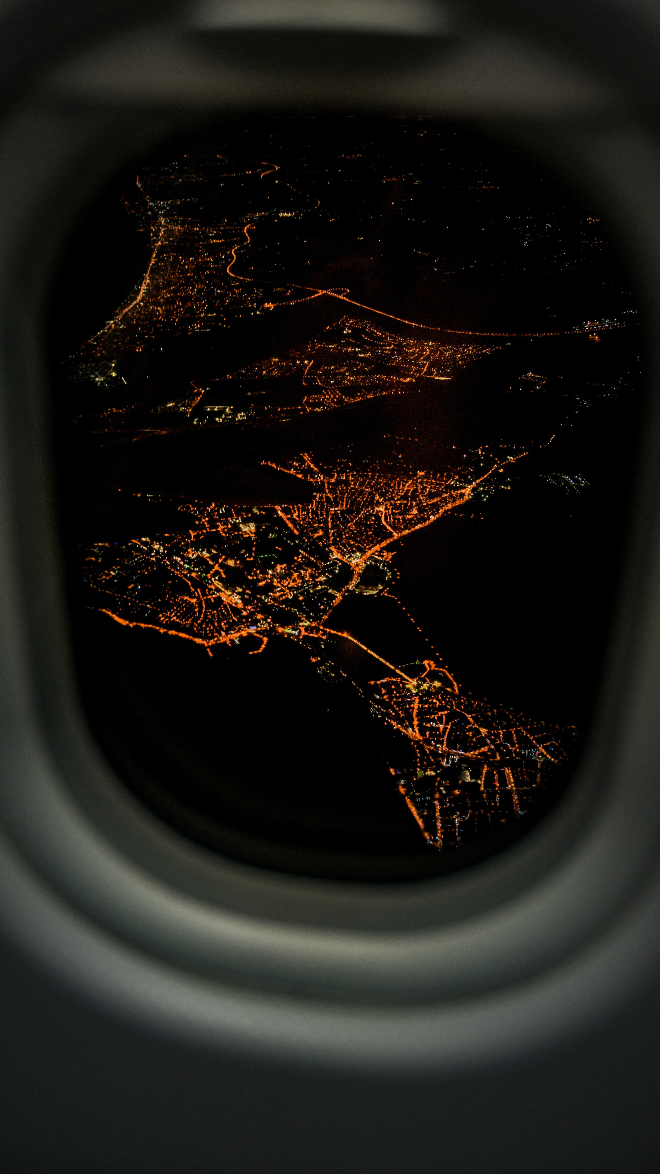 飞机空中视角看城市的夜景唯美风景