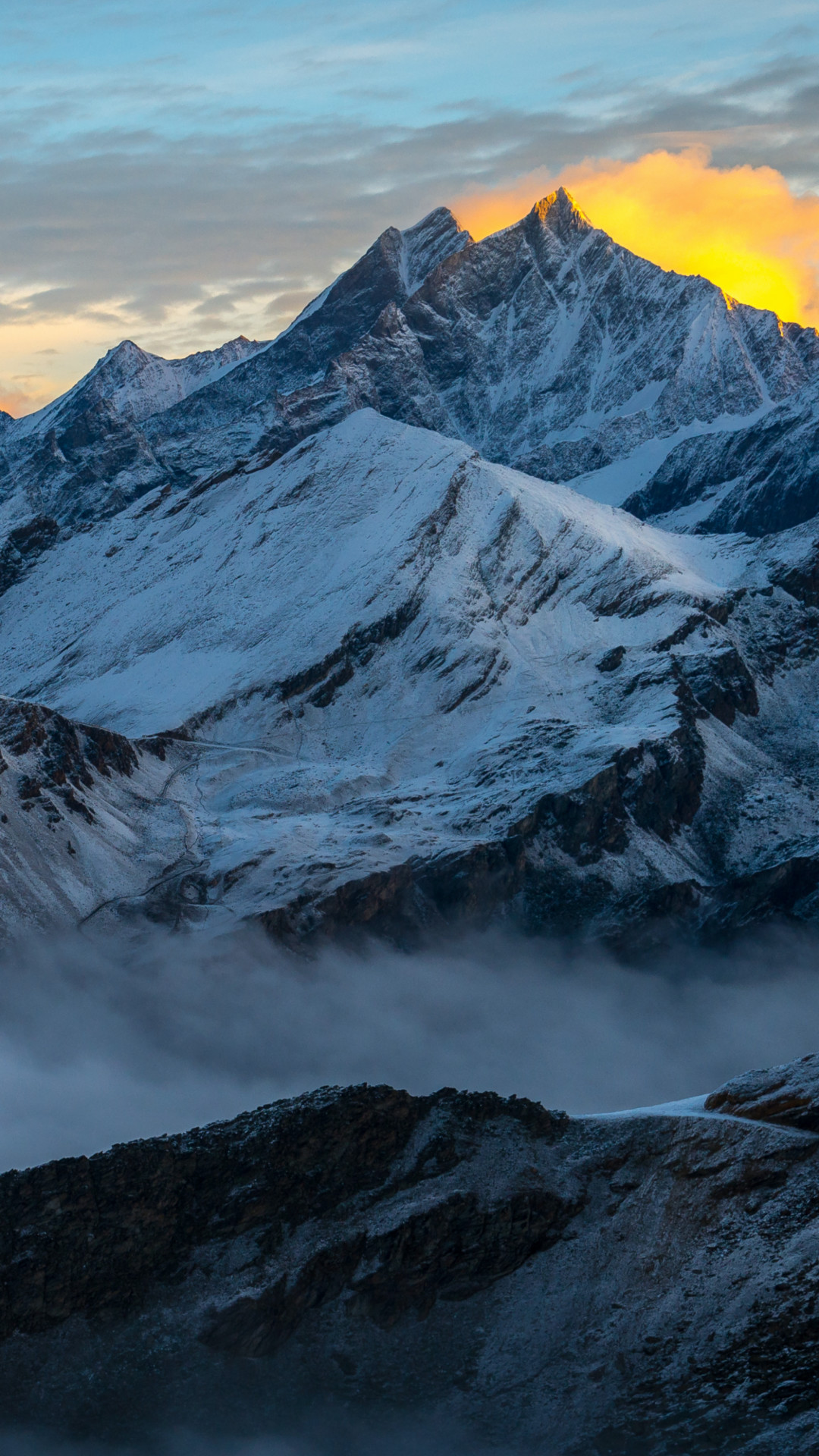 雪山山峰唯美风景手机壁纸，雪山绝顶美景永远看不完！