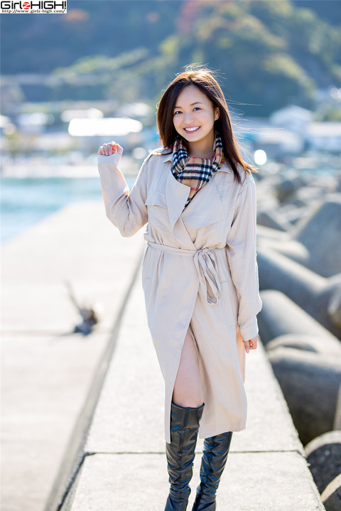 日本长靴美女山中真由美户外情趣蕾丝装写真第1张图片