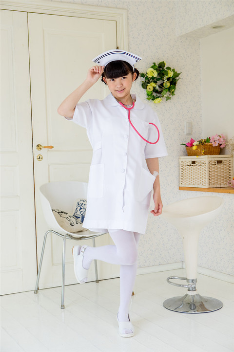 日本医院护士久川美佳穿白丝写真第1张图片
