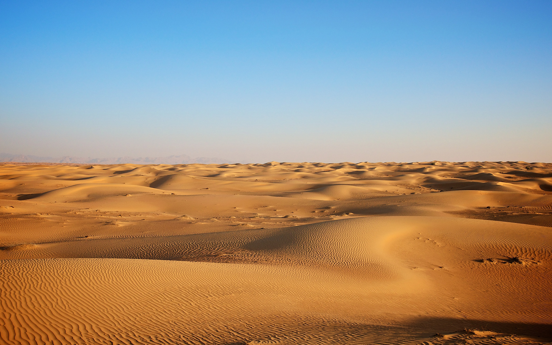 沙漠桌面图片，一望无际的沙漠一角景色场景桌面壁纸图片