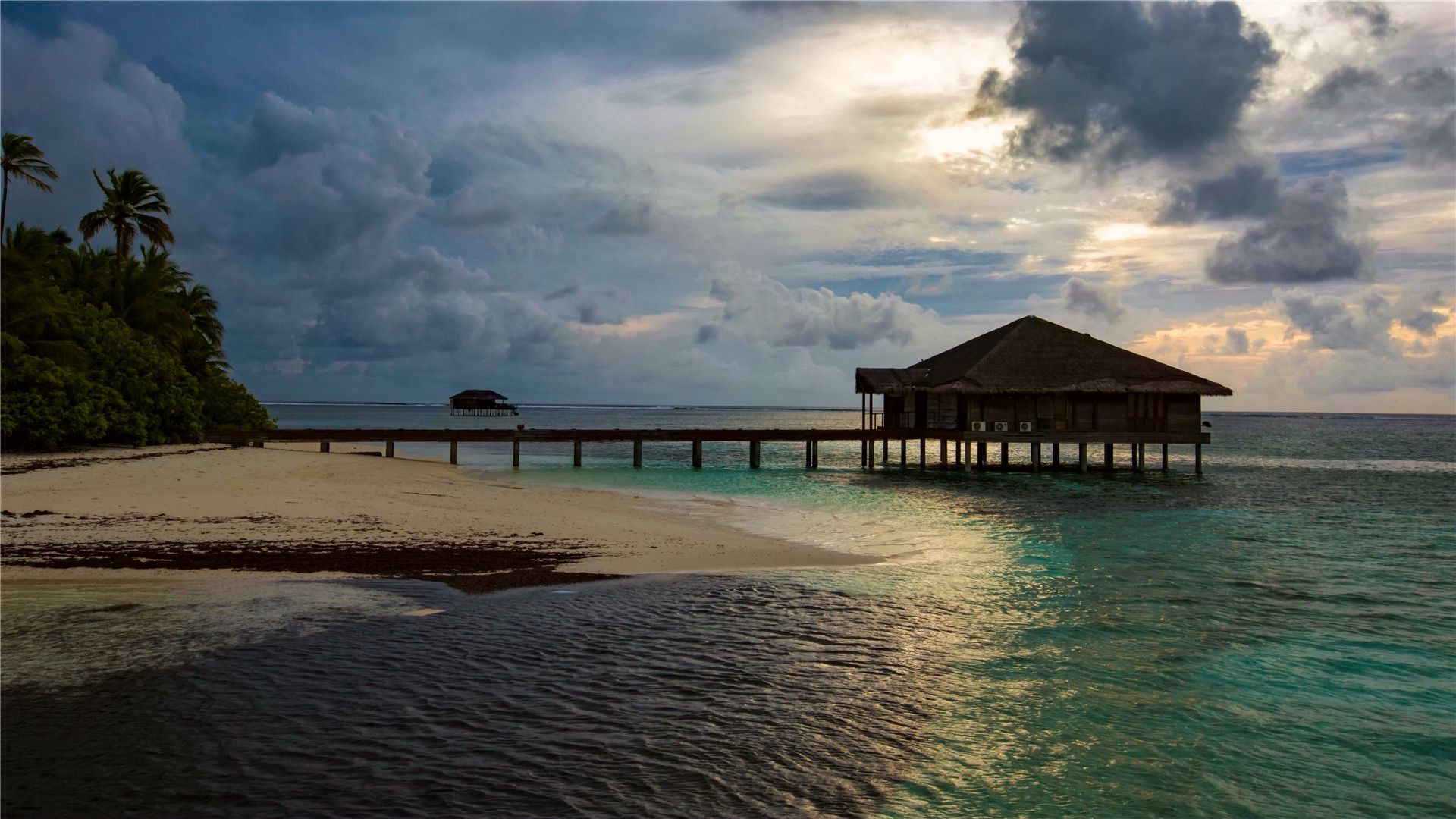摄影师镜头下的马尔代夫曼德芙岛超美自然风光水面景色图片